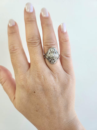 Art Deco Platinum 0.30 Carat Diamond Filigree Ring