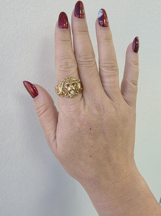 Vintage 14K Gold Roaring Lion Head Diamond Statement Ring