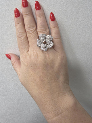 Estate Kwiat 5.70 Carats Diamond Floral Cocktail Ring 18K Gold