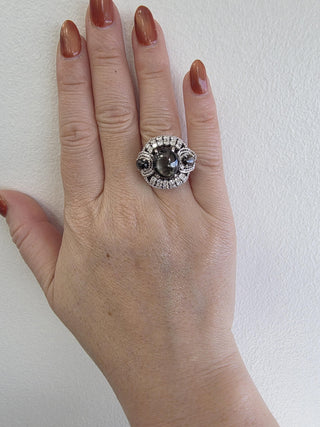 Vintage 5 Carats Black Star Sapphire 3 Stone Diamond Cocktail Ring