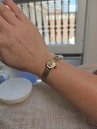 READY Vintage 14K gold Rolex Ladies Mechanical Round Bezel Watch