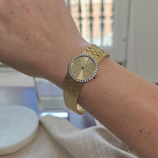 Vintage 1970s Ladies Piaget 18K Yellow Gold Diamond Bezel Watch