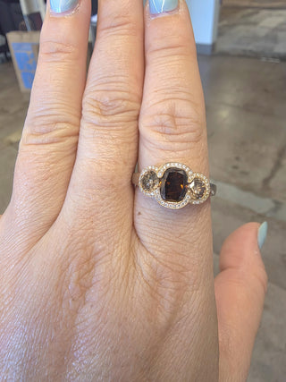 Estate 18K Gold 3.54 Carats Chocolate and Cognac and White Diamond Ring
