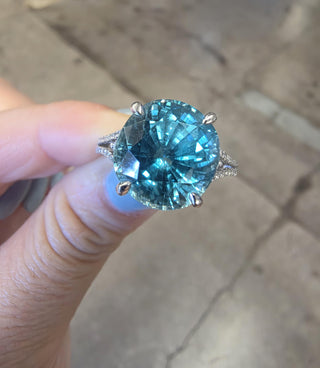 Estate 18K White Gold 10 Carat Blue Zircon and Diamond Cocktail Ring