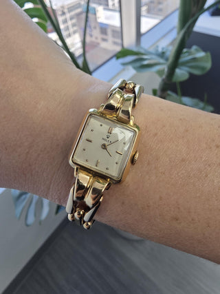 Vintage 1930s 18K Gold Rolex Square Case Open Link Bracelet Watch
