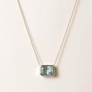18K Gold 10ct Aquamarine and Diamond Starburst Necklace