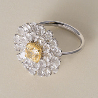 Estate 18K Gold 1.04 Carat Fancy Yellow 2.24 Carats Rose Cut Diamond Floral Ring
