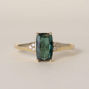 Vintage 14K Gold 1.30 Carat Indicolite Tourmaline and Diamond Ring
