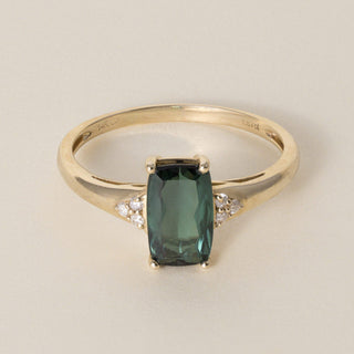 Vintage 14K Gold 1.30 Carat Indicolite Tourmaline and Diamond Ring