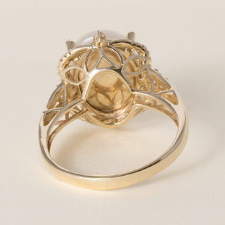 Vintage 14K Gold Moonstone Cabochon Oval and Diamond Cocktail Ring