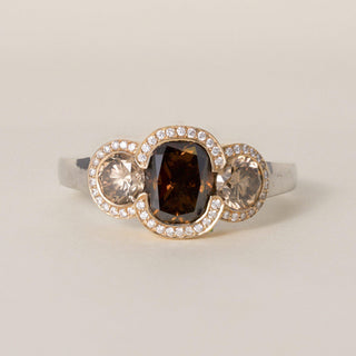 Estate 18K Gold 3.54 Carats Chocolate and Cognac and White Diamond Ring
