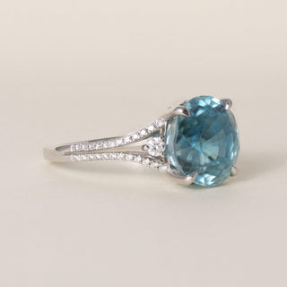 Estate 18K White Gold 10 Carat Blue Zircon and Diamond Cocktail Ring