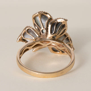 Estate 18K Gold Mother of Pearl and Diamond Floral Cocktail Ring