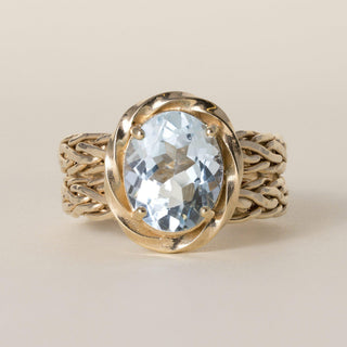 Vintage 14K Gold 3 Carat Aquamarine Oval Woven Wheat Chain Band Ring
