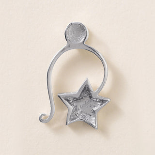 18K White Gold Dangling Love Star Pendant