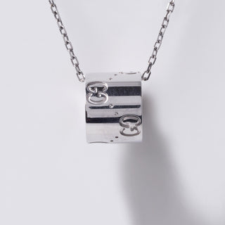 Gucci Icon Necklace 18K White Gold Ladies