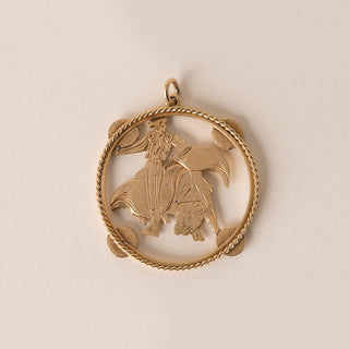 Vintage 18K Gold Hand Carved Matador Bull Fighting Pendant Charm
