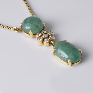 Vintage Emerald Cabochon & Diamond Dangle Necklace 18K Gold Box Chain