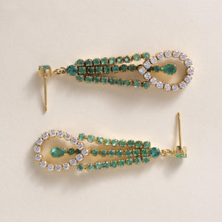 Vintage 18K Gold 3.90 carats Emerald and Diamond Chandelier Earrings