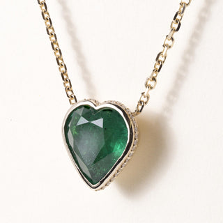 14K Gold 12.55 Carat Emerald Heart Shape Bezel Set Diamond Chain Necklace