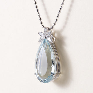 Plat 19.80ct Aquamarine Pear Shape Diamond Necklace