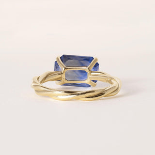 18K Gold 4.57 Carat Blue Sapphire GIA Emerald Cut Twisted Band Solitaire