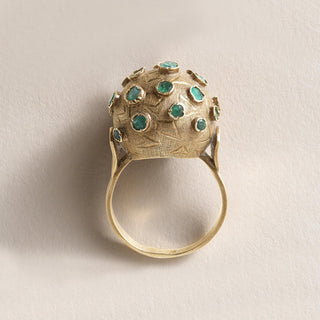 Vintage 18K Gold Emerald Sputnik Ring