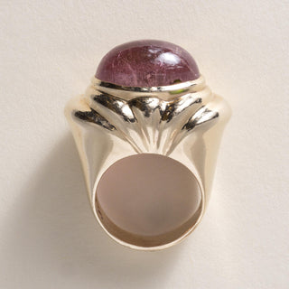 Vintage 14K Gold 12 Carat Pink Tourmaline Cabochon Ring