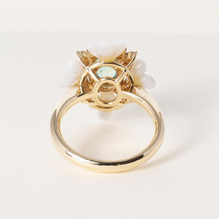 18K Gold Tourmaline Cabochon and Mother of Pearl Flower Ring