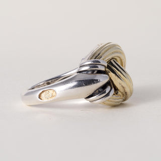 Steven Lagos Caviar collection  Knot Ring in 18K gold and silver