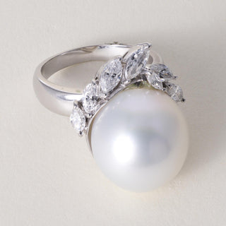 Vintage Plat South White Sea Pearl and Marquise Diamond Ring