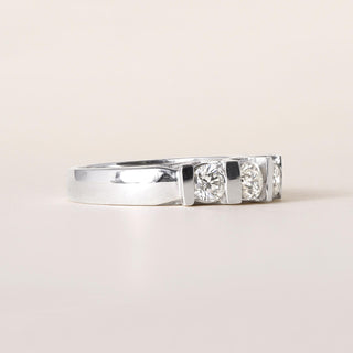 18K White Gold 1 Carat Five Stone Diamond Ring