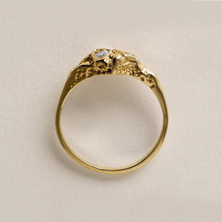 Vintage 14K Gold Nugget Style Diamond Ring
