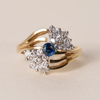 Vintage 14K Gold Blue Sapphire and 0.50 Carats Diamond Cluster Ring