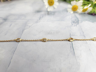 Vintage 18K Gold  Marquise Diamond Bezel Set Chain Link Bracelet