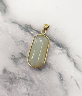 14K Gold Rose Flower Engraved Nephrite Gemstone Pendant – Elegant Floral Jewelry