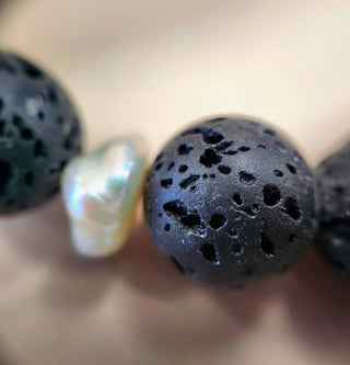 Natural Black Lava and Kashi Pearl Bracelet