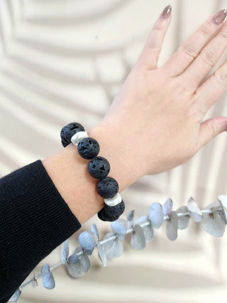 Natural Black Lava and Kashi Pearl Bracelet