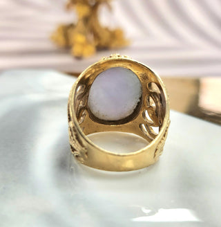 Vintage 14K Yellow Gold Lavender Jade Wide Gold Statement Ring