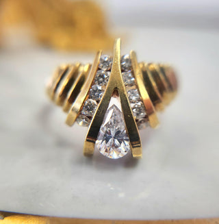 18K Gold 0.50 Carat Pear Shape Diamond Wishbone Ring