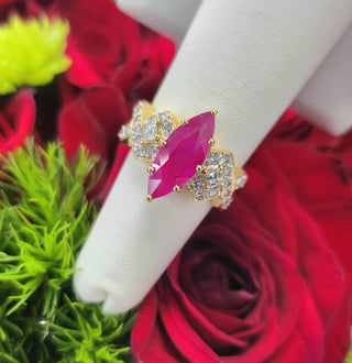 Vintage 2.53 Carat Elongated Ruby Marquise  and Diamond Ring 18K Yellow Gold