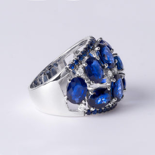 18K Gold 11 Carats Royal Blue Sapphire and Diamond Dome Cocktail Ring