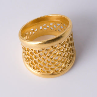 Bold 22K Floral Cut-Out Wide Band Ring – Matte Gold Statement Piece