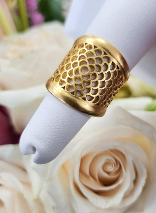 Bold 22K Floral Cut-Out Wide Band Ring – Matte Gold Statement Piece