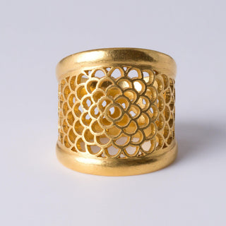 Bold 22K Floral Cut-Out Wide Band Ring – Matte Gold Statement Piece