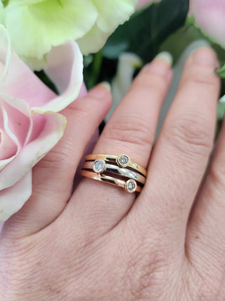 Floating Diamonds Bezel Set 14 Karat Tri Gold 3 Row Ring Band Size 7.25