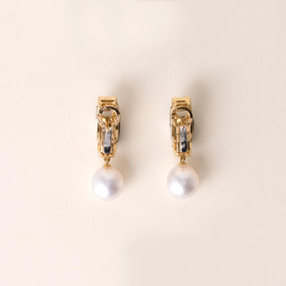 18K Gold Carrera y Carrera South Sea Pearl, Onyx, and Diamond Drop Earrings