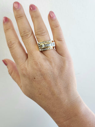 14K Gold 1.75 Carats Straight Baguette and Round Brilliant Cut Diamond Ring