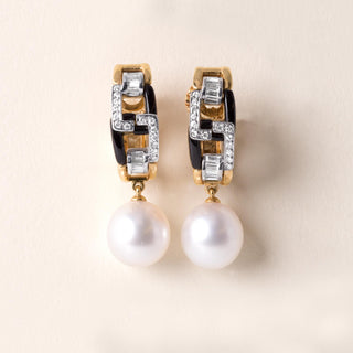 18K Gold Carrera y Carrera South Sea Pearl, Onyx, and Diamond Drop Earrings