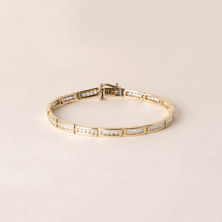 Classic 14K Gold 2 Carats Diamond Channel Set Tennis Bracelet Size 7.25 Inch